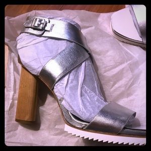 Brand new Halston metallic heel